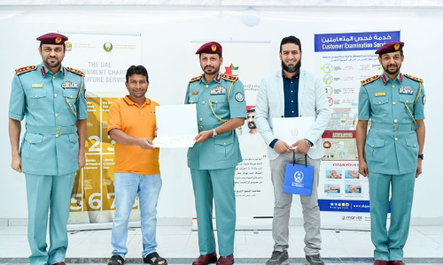 പതിമൂന്നാം നിലയിലെ ജനലിൽ കുടുങ്ങി അഞ്ചു വയസ്സുകാരൻ; രക്ഷകനായി വാച്ച്മാൻ പതിമൂന്നാം നിലയിലെ ജനലിൽ കുടുങ്ങി അഞ്ചു വയസ്സുകാരൻ; രക്ഷകനായി വാച്ച്മാൻ