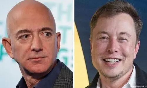 മസ്കിനും ബെസോസിനും കൂടി ഒറ്റദിവസമുണ്ടായത് 1.50 ലക്ഷം കോടിയുടെ നഷ്ടം