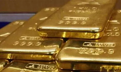 കോഴിക്കോട് വിമാനത്താവളത്തിൽ നിന്ന് 5 കിലോ സ്വർണം പിടികൂടി