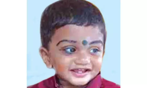 ബട്ടൻ ബാറ്ററി വിഴുങ്ങിയതായി സംശയം; ഒരു വയസ്സുകാരൻ മരിച്ചു