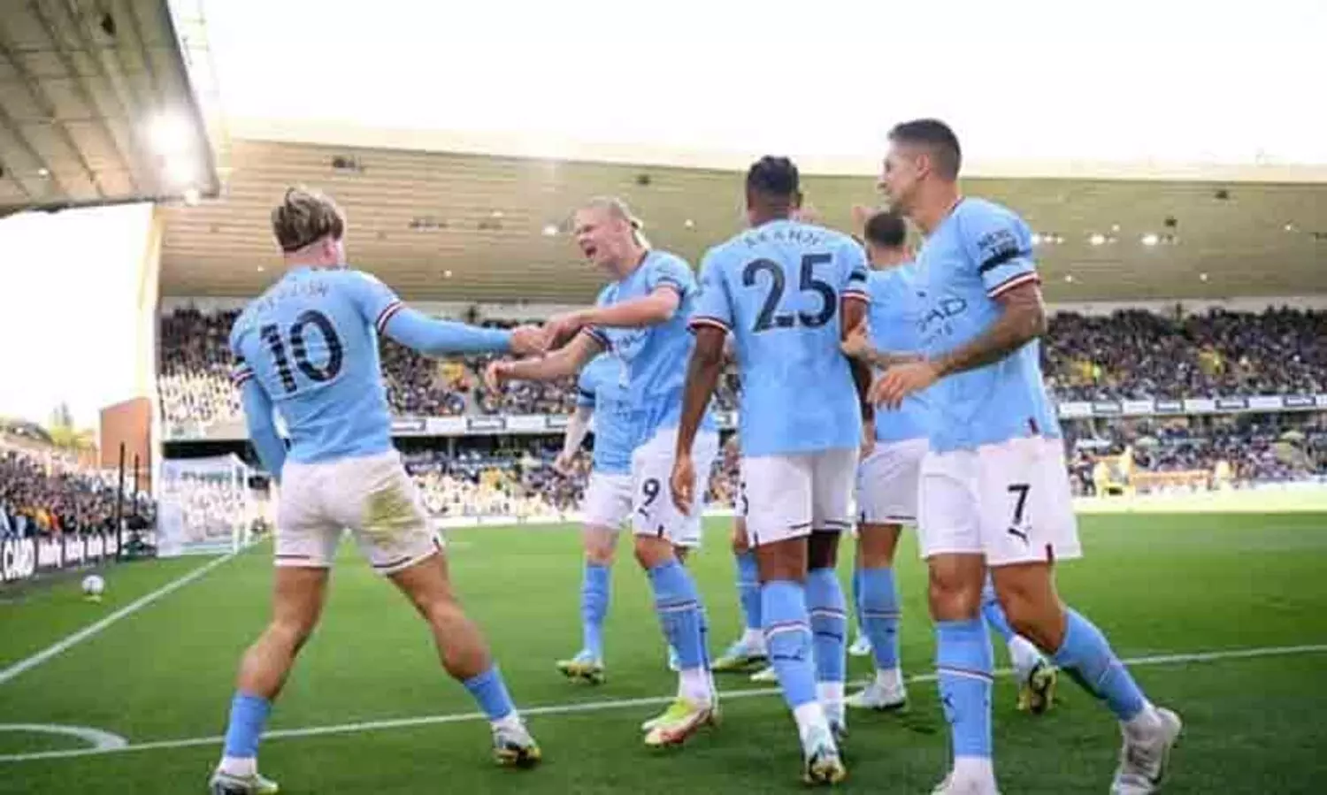 വീണ്ടും ഹാലൻഡ് മാജിക്; വുൾവ്സിനെ മൂന്നു ഗോളിന് തകർത്ത് സിറ്റി; പ്രീമിയർ ലീഗിൽ ഒന്നാമത്