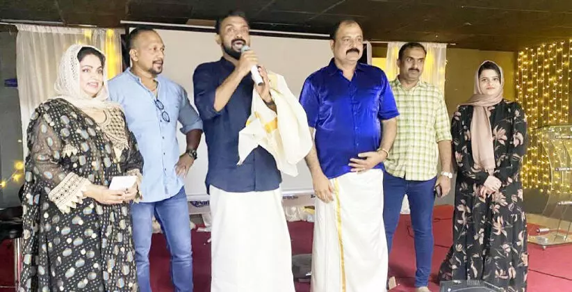 സുഹാറിൽ സംഗീത് രാത്ത് അരങ്ങേറി സുഹാറിൽ സംഗീത് രാത്ത് അരങ്ങേറി