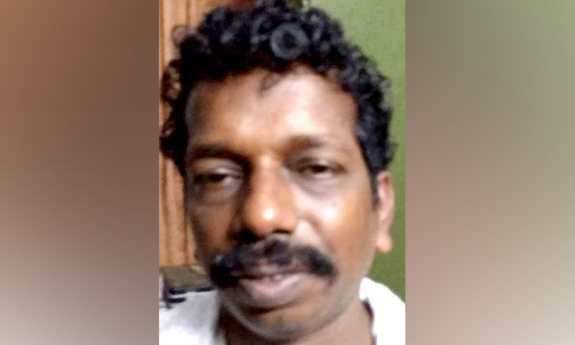 ക്ഷേത്രത്തിലെ മോഷണം: പ്രതി അറസ്റ്റിൽ ക്ഷേത്രത്തിലെ മോഷണം: പ്രതി അറസ്റ്റിൽ