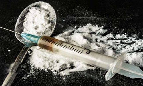 Intoxicated syringes Intoxicated syringes