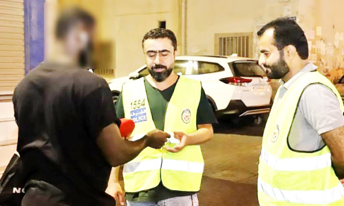 അനധികൃത താമസക്കാരെ കണ്ടെത്താൻ പരിശോധന