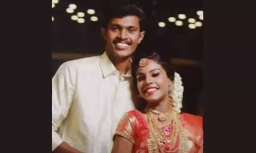 ഐശ്വര്യയുടെ മരണം: അഭിഭാഷകനായ ഭർത്താവ് അറസ്റ്റിൽ ഐശ്വര്യയുടെ മരണം: അഭിഭാഷകനായ ഭർത്താവ് അറസ്റ്റിൽ