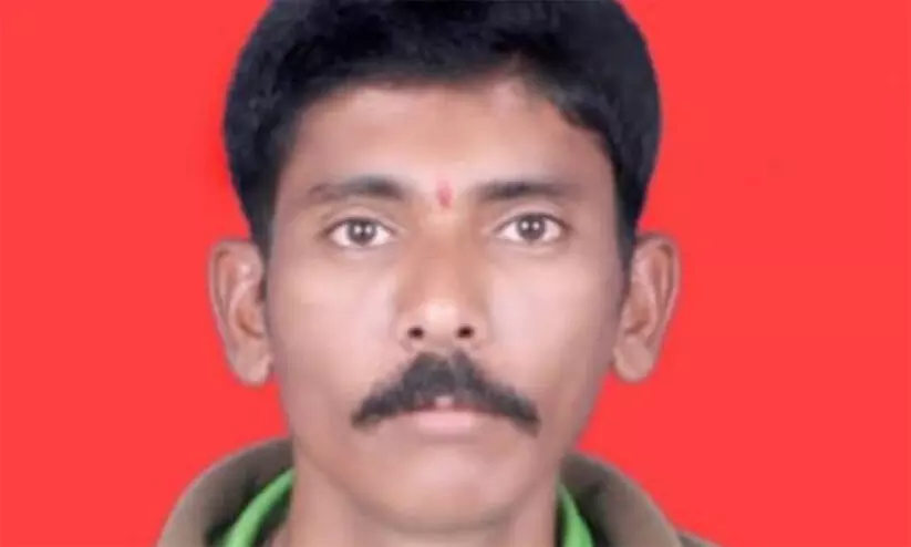 Farmer dies , leaves note blaming PM Modi Farmer dies , leaves note blaming PM Modi