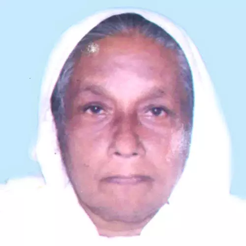 ഫാ​ത്തി​മ ബീ​വി