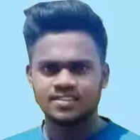 ബൈ​ക്കു​ക​ൾ കൂ​ട്ടി​യി​ടി​ച്ച് യു​വാ​വ് മ​രി​ച്ചു