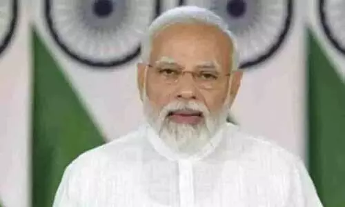 ഗോവയിൽ കൂറുമാറിയ കോൺഗ്രസ് എം.എൽ.എമാർ ഇന്ന് മോദിയെ കാണും ഗോവയിൽ കൂറുമാറിയ കോൺഗ്രസ് എം.എൽ.എമാർ ഇന്ന് മോദിയെ കാണും