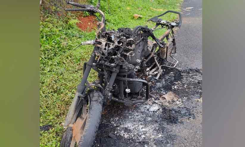 ബൈക്ക് മോഷ്ടിച്ച് അഗ്നിക്കിരയാക്കിയ കേസിലെ മുഖ്യപ്രതി പിടിയിൽ ബൈക്ക് മോഷ്ടിച്ച് അഗ്നിക്കിരയാക്കിയ കേസിലെ മുഖ്യപ്രതി പിടിയിൽ