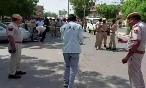 കുപ്രസിദ്ധ ഗുണ്ടാത്തലവനെ കോടതി പരിസരത്ത് വെടിവെച്ചു കൊന്നു