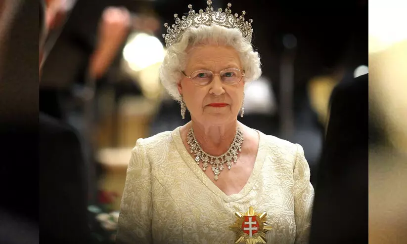 ഇനിയും മാപ്പുപറഞ്ഞിട്ടില്ലാത്ത കൊള്ളയടികൾ, അടിമ വ്യാപാരം, കൊടുംക്രൂരതകൾ; വാഴ്ത്തുപാട്ടുകളാൽ വാഴ്ത്തപ്പെടേണ്ടവരാണോ എലിസബത്ത് രാജ്ഞി​?