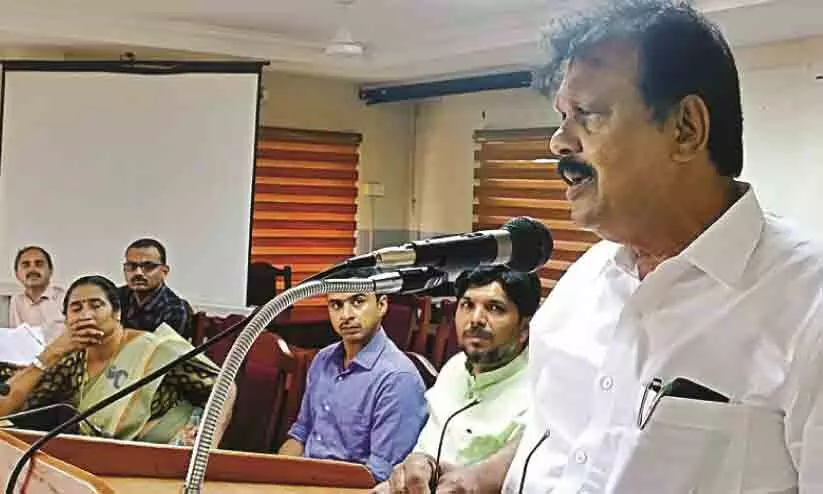 തെരുവുനായ് വന്ധ്യംകരണത്തിന് കാസര്‍കോട് ജില്ലയില്‍ മൂന്ന് കേന്ദ്രങ്ങള്‍ കൂടി