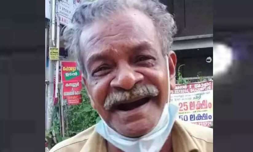 വയോധികൻ തൂങ്ങി മരിച്ച നിലയിൽ വയോധികൻ തൂങ്ങി മരിച്ച നിലയിൽ