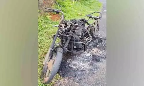 ബൈക്ക് കത്തിച്ച കേസിലെ പ്രതി പിടിയിൽ