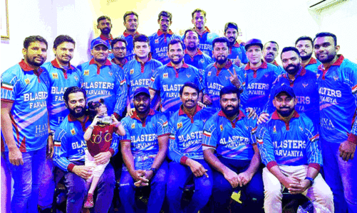 ഫ​ർ​വാ​നി​യ ബ്ലാ​സ്റ്റേ​ഴ്സ് ജ​ഴ്‌​സി പ്ര​കാ​ശ​നം ചെ​യ്തു