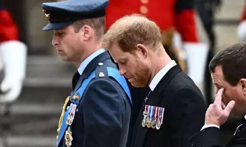 Prince Harry accused of being ‘disrespectful’ to the crown