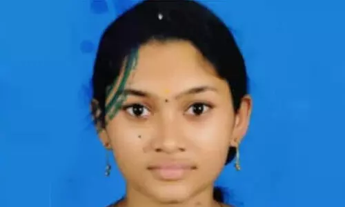 വീടിന് കേരള ബാങ്കിന്റെ ജപ്തി നോട്ടീസ്; വിദ്യാർഥിനി ആത്മഹത്യ ചെയ്തു