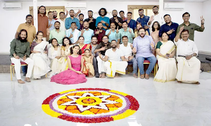 മാധ്യമകൂട്ടായ്മ ഓണാഘോഷം സംഘടിപ്പിച്ചു മാധ്യമകൂട്ടായ്മ ഓണാഘോഷം സംഘടിപ്പിച്ചു