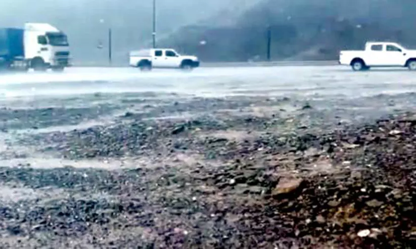 വീണ്ടും മഴ, ആലിപ്പഴ വർഷം