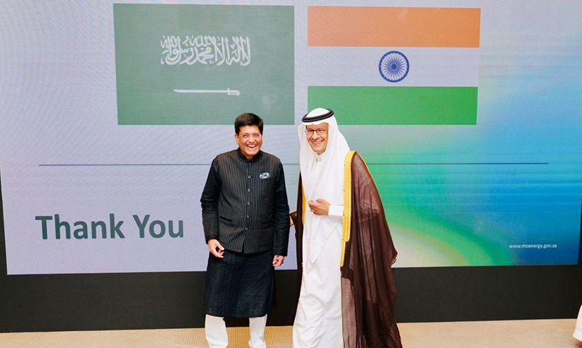 സൗദി സന്ദർശനം പൂർത്തിയാക്കി ഇന്ത്യൻ വാണിജ്യമന്ത്രി പിയൂഷ് ഗോയൽ മടങ്ങി സൗദി സന്ദർശനം പൂർത്തിയാക്കി ഇന്ത്യൻ വാണിജ്യമന്ത്രി പിയൂഷ് ഗോയൽ മടങ്ങി