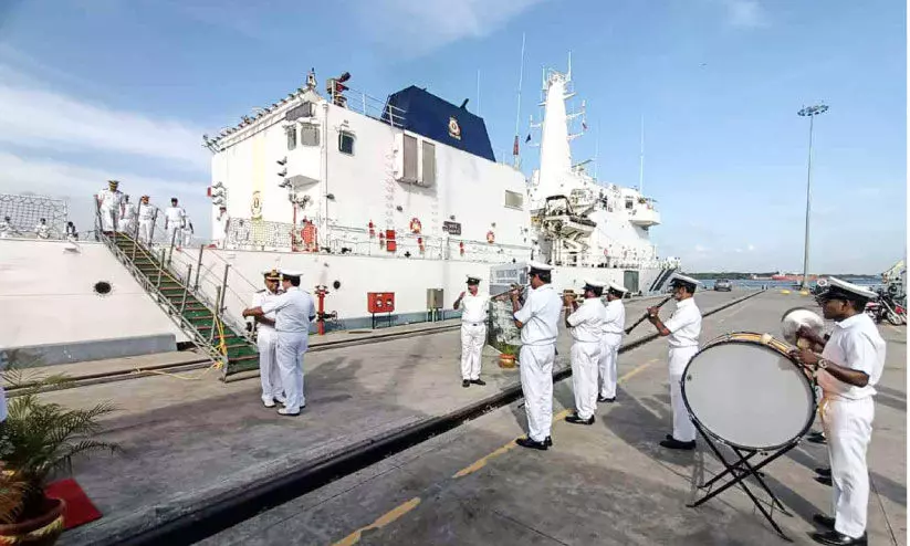 Kochi Lakshadweep Coast Guard Samarth ship arrived