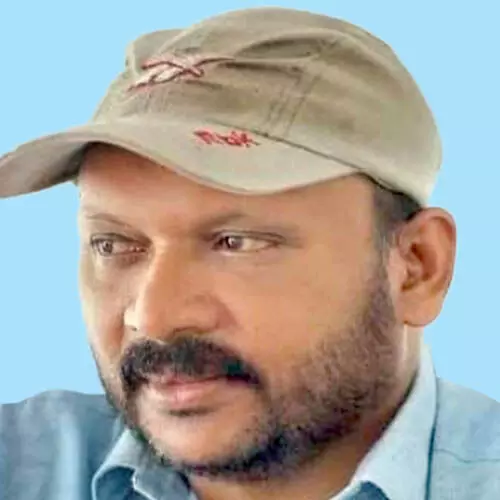 പ്ര​ഭാ​ത സ​വാ​രി​ക്കി​ടെ കു​ഴ​ഞ്ഞു​വീ​ണ് മ​രി​ച്ചു