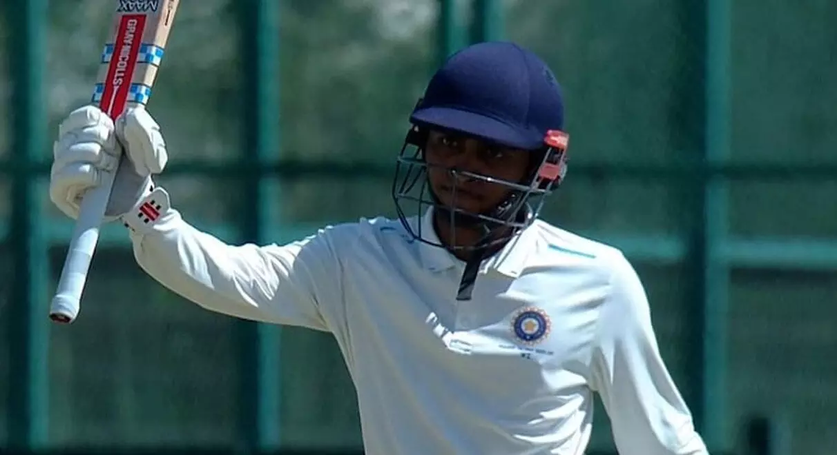 ദുലീപ് ട്രോഫി ഫൈനലിൽ പട്ടേൽ@96; പിടിച്ചുനിന്ന് പശ്ചിമ മേഖല ദുലീപ് ട്രോഫി ഫൈനലിൽ പട്ടേൽ@96; പിടിച്ചുനിന്ന് പശ്ചിമ മേഖല