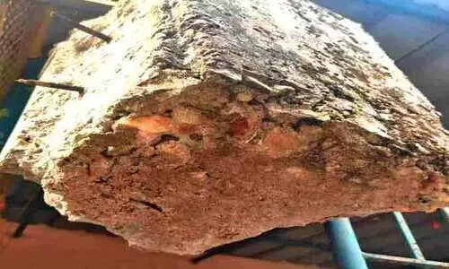 റോഡ് വികസനം അംഗൻവാടി തകർത്തു; കുരുന്നു ജീവനുകൾ അപകടത്തിൽ