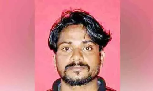 കോളജ് കാന്റീൻ നടത്തിപ്പുകാരൻ കഞ്ചാവുമായി പിടിയിൽ