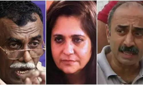 ഗുജറാത്ത് വംശഹത്യ: ടീസ്റ്റക്കും ശ്രീകുമാറിനും സഞ്ജീവ് ഭട്ടിനുമെതിരെ കുറ്റപത്രം സമർപ്പിച്ചു