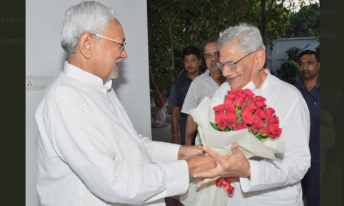 മതേതര പാര്‍ട്ടികളുടെ വിശാല ഐക്യം ലക്ഷ്യം; നിതീഷ് കുമാറിനെ കണ്ട് യെച്ചൂരി