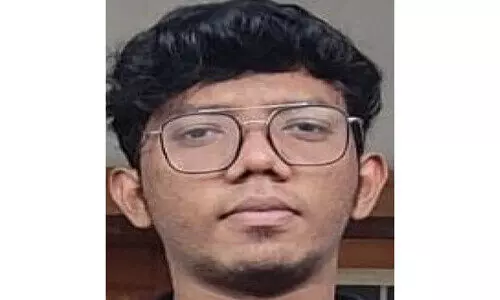 ജോമോൻ മറഞ്ഞു, നാലുപേരിൽ തുടിക്കുന്ന ജീവനായി ജോമോൻ മറഞ്ഞു, നാലുപേരിൽ തുടിക്കുന്ന ജീവനായി