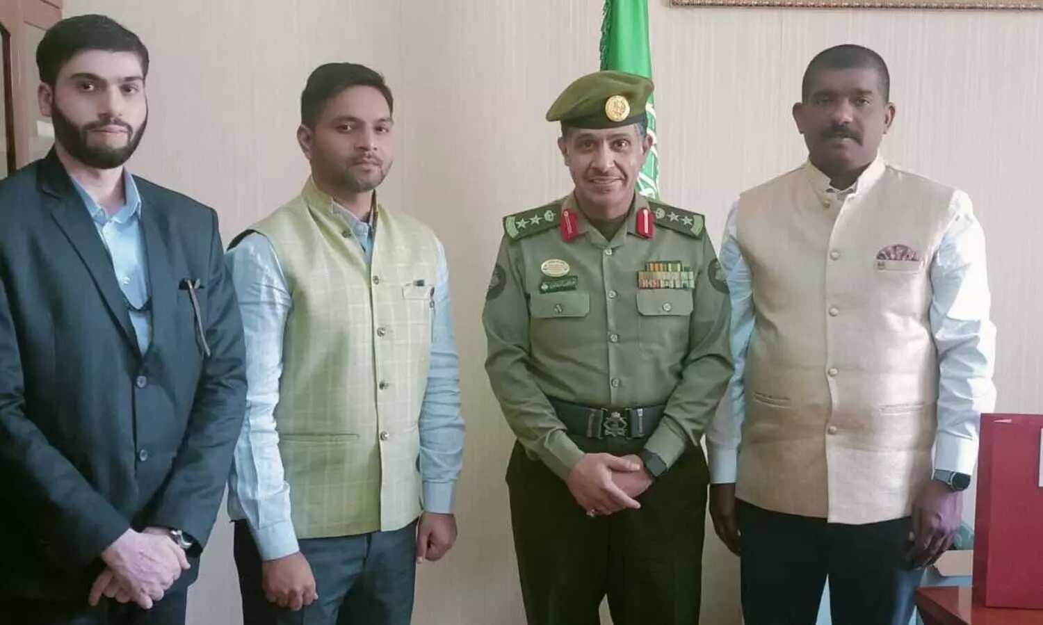 ഇന്ത്യൻ കോൺസുലേറ്റ് സംഘം തബൂക്ക് സെൻട്രൽ ജയിലും തർഹീലും സന്ദർശിച്ചു