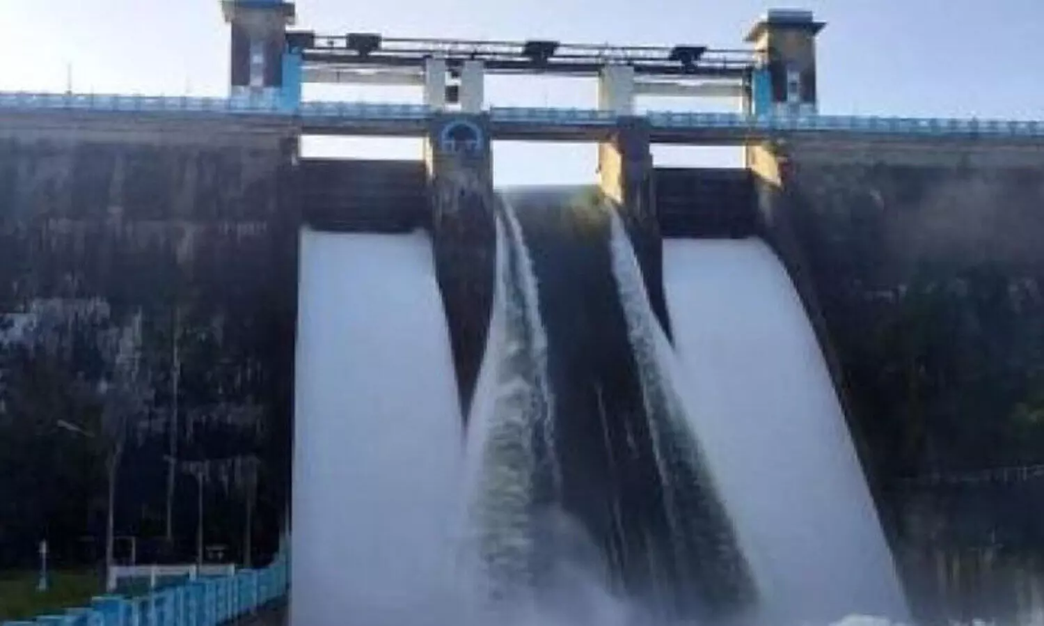 ഡാ​മി​ൽ​നി​ന്ന് തെ​റി​ച്ചു​പോ​യ ഷ​ട്ട​ർ ക​ണ്ടെ​ത്തി