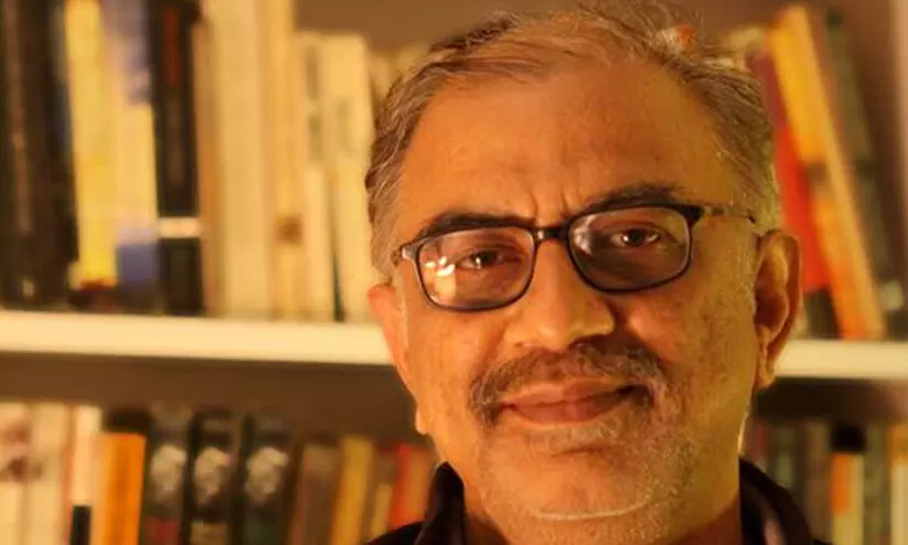 മറ്റൊരു ബംഗാൾ, മറ്റൊരു ലോകം; പരിമൾ ഭട്ടാചാര്യയുടെ Field Notes from a Waterborne Land വായിക്കുന്നു മറ്റൊരു ബംഗാൾ, മറ്റൊരു ലോകം; പരിമൾ ഭട്ടാചാര്യയുടെ Field Notes from a Waterborne Land വായിക്കുന്നു