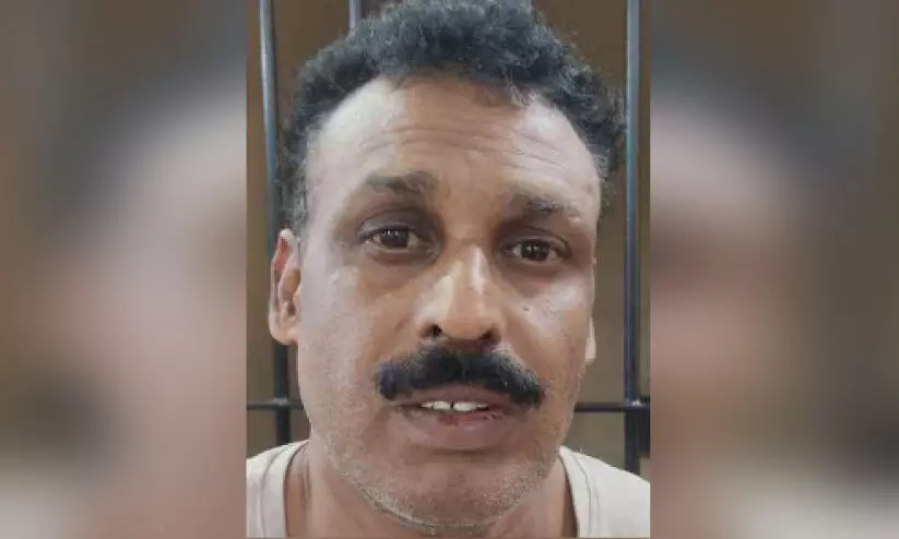 പൊലീസ് ചമഞ്ഞ് തട്ടിപ്പ് നടത്തിയയാൾ അറസ്റ്റിൽ