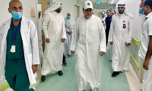 പുതിയ ഫർവാനിയ ആശുപത്രിയിൽ ആരോഗ്യമന്ത്രിയുടെ പരിശോധന