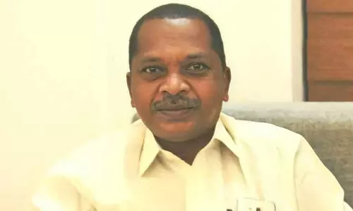 ഡി.സി.സി ജന. സെക്രട്ടറി ബസിടിച്ച് മരിച്ചു