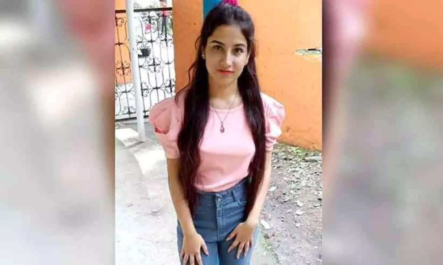 റിസോർട്ട് റിസപ്ഷനിസ്റ്റ് യുവതിയുടെ മരണം: പ്രതിക്ക് ബി.ജെ.പി ബന്ധമെന്ന് കോൺഗ്രസ്, വിവാദം