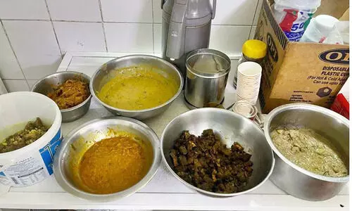 മത്രയിലെ കടകളിൽ പരിശോധന; പഴകിയ ഭക്ഷണം പിടികൂടി