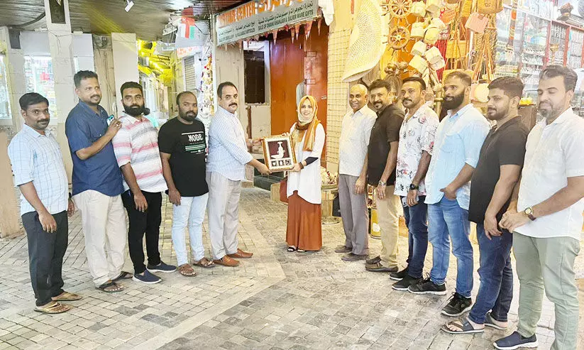 ഫാ​ത്തി​മ ത​ഹ്​​ലി​യ​ക്ക് സ്വീ​ക​ര​ണം