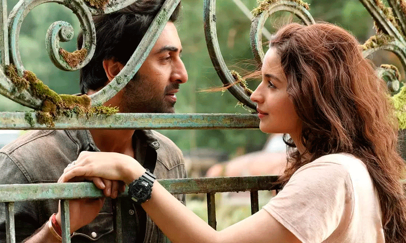 Ranbir Kapoor Alia Bhatts Brahmastra inches closer to Rs 250 crore In 15 Days