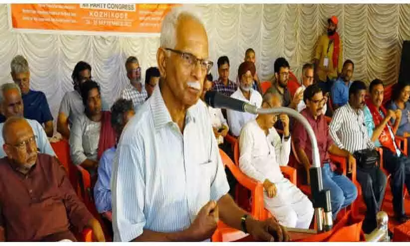 ഫാഷിസത്തെ ചെറുക്കാൻ ശരിയായ ഇടതുപക്ഷനിര ഉണ്ടാവണം –കെ.എൻ. രാമചന്ദ്രൻ ഫാഷിസത്തെ ചെറുക്കാൻ ശരിയായ ഇടതുപക്ഷനിര ഉണ്ടാവണം –കെ.എൻ. രാമചന്ദ്രൻ