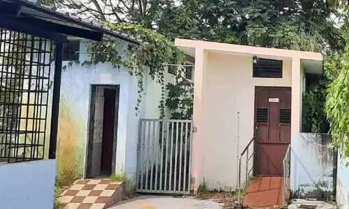 പഞ്ചായത്ത് ബസ് സ്റ്റാൻഡിലെ ശുചിമുറി സാമൂഹികവിരുദ്ധകേന്ദ്രം