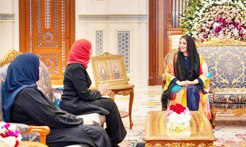 പ്രഥമ വനിതയുമായി കൂടിക്കാഴ്ച നടത്തി