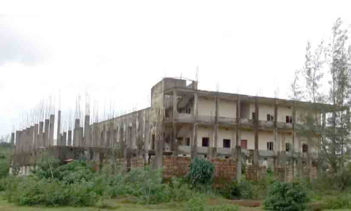 എൻജിനീയറിങ് കോളജായിരുന്നു, ഇന്ന് സാമൂഹിക വിരുദ്ധരുടെ താവളം എൻജിനീയറിങ് കോളജായിരുന്നു, ഇന്ന് സാമൂഹിക വിരുദ്ധരുടെ താവളം