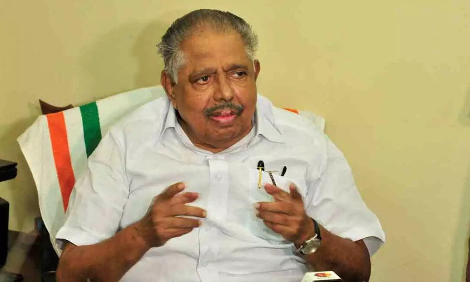 ലീഗുമായി കൊണ്ടും കൊടുത്തും