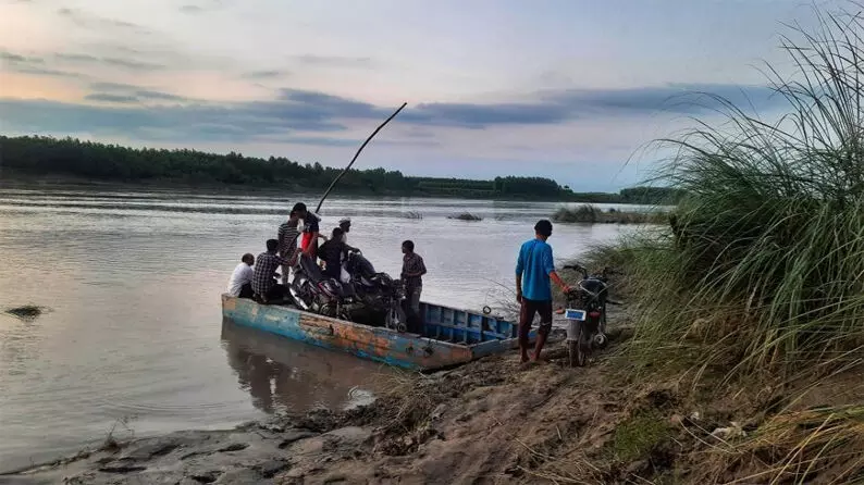 മണൽ ഖനനം: യമുന നദിയുടെ മരണമണി മുഴങ്ങുന്നുവെന്ന് ഹരിയാനയിലെ നാട്ടുകാർ